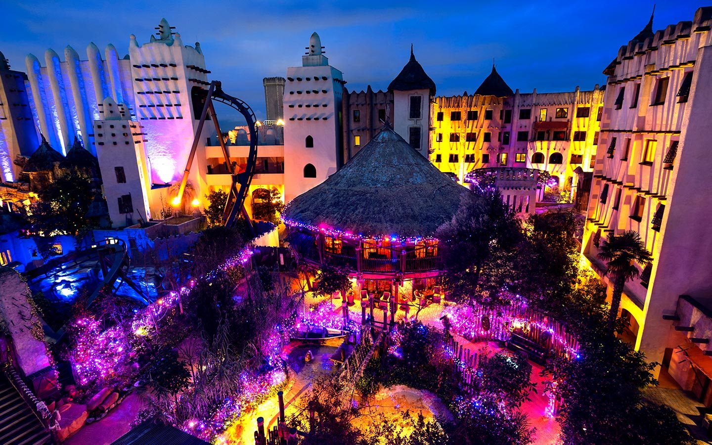 Phantasialand – Freizeitpark bei Köln, NRW - Phantasialand Resort